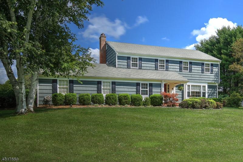 4 Pfizer Dr - Photo 1