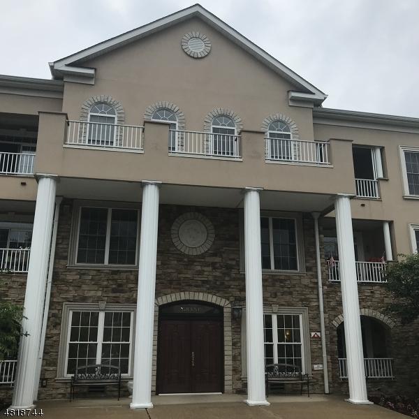 1109 Clinton - Photo 1