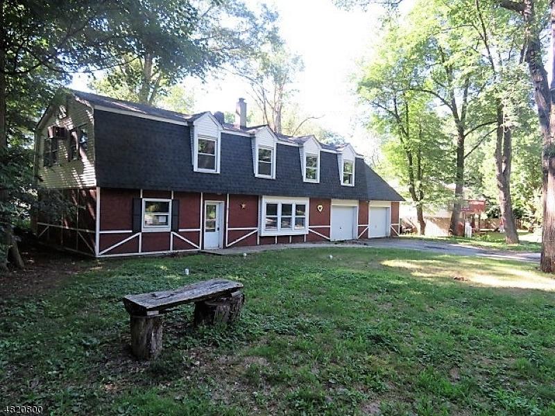 13 Barry Dr N - Photo 1
