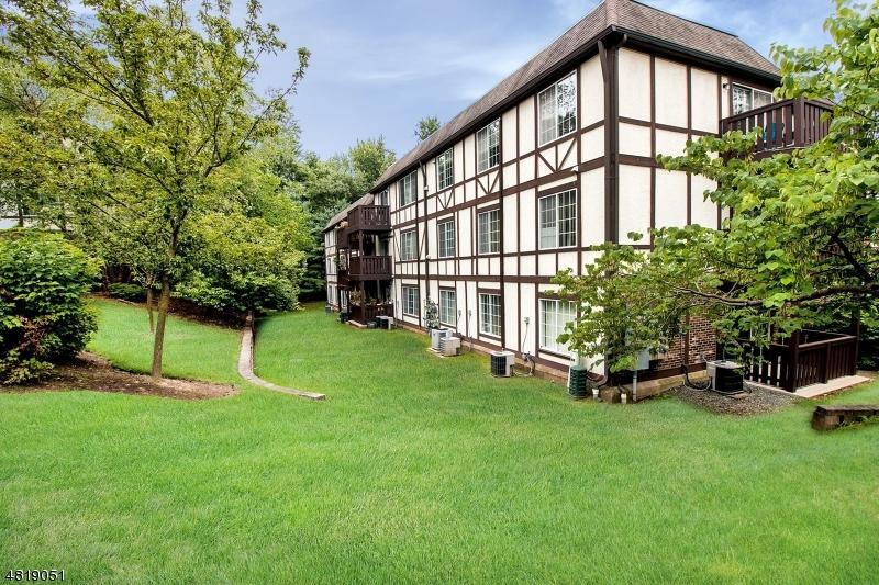 64 Village Dr - Photo 1