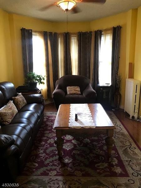 410 Rosehill Pl - Photo 1