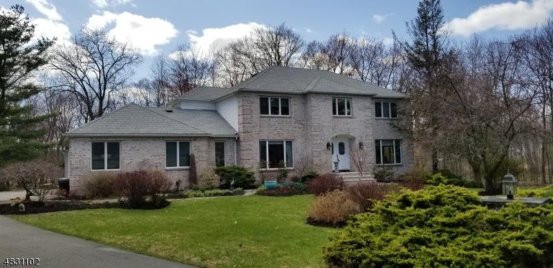3 Romney Ct - Photo 1