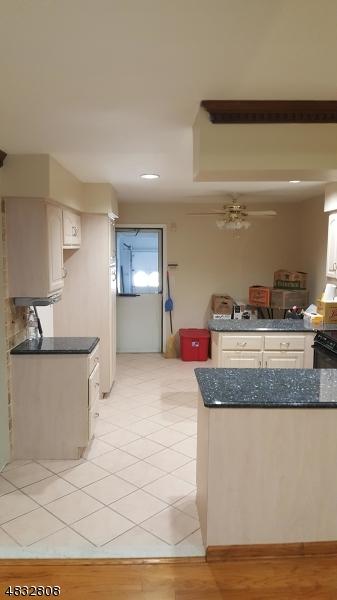 53 Hampshire Dr - Photo 1