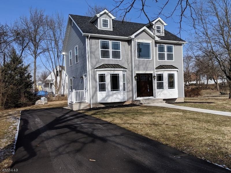 41 Court St - Photo 1