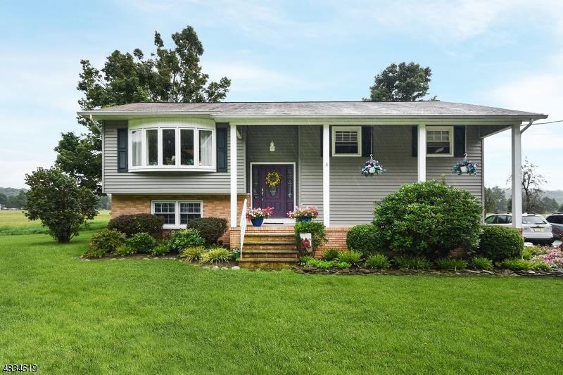 932 Maple Ave - Photo 1