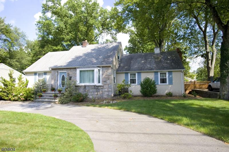 87 Crescent Ave - Photo 1