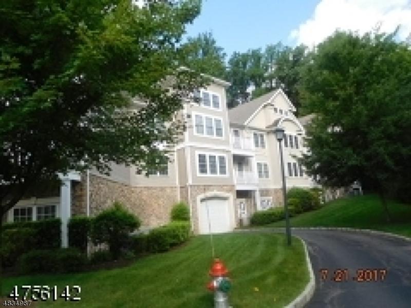 2104 Peer Pl - Photo 1