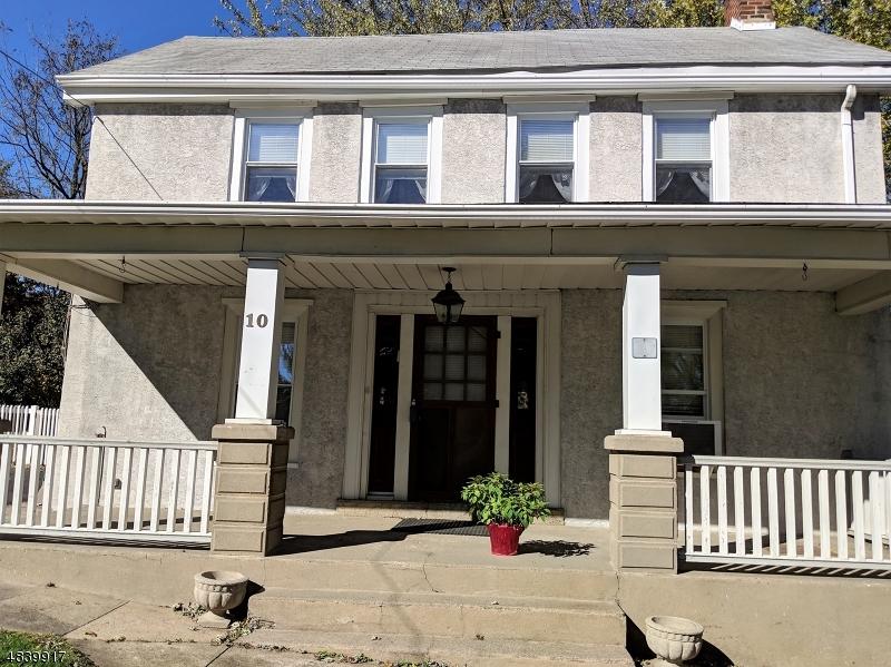 10 Stewartsville Rd - Photo 1