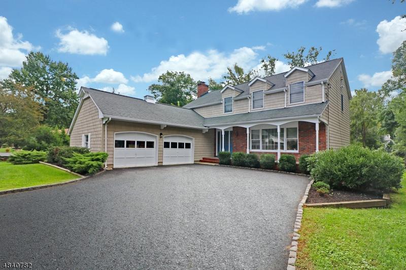 5 Sleepy Hollow Rd - Photo 1