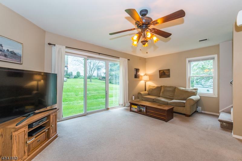48 Railroad Avenue - Photo 1
