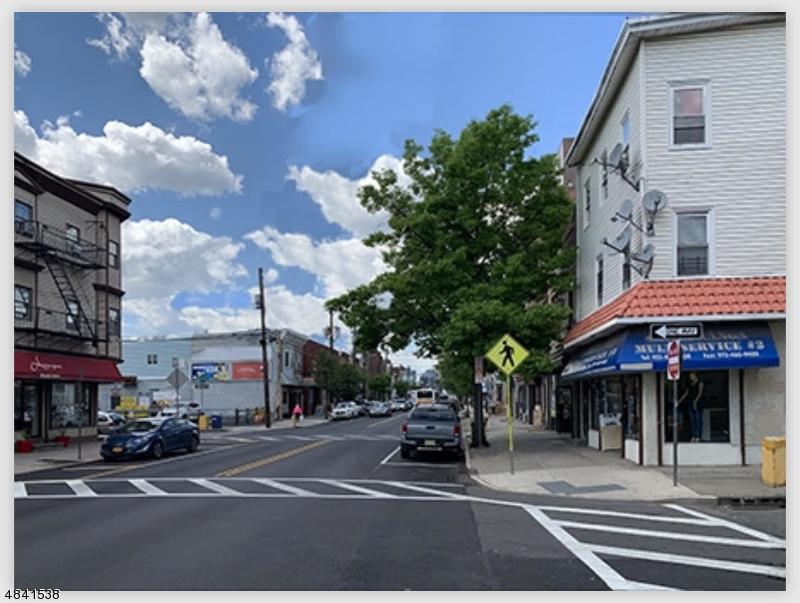 127 Wilson Ave - Photo 1