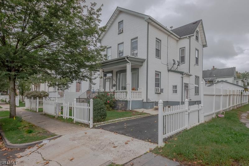 320 E 5Th St - Photo 1