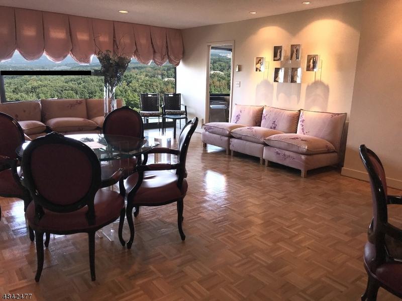 2 Claridge Dr 12Ee - Photo 1
