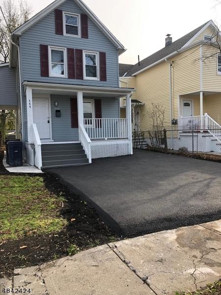742 St Marys Ave - Photo 1