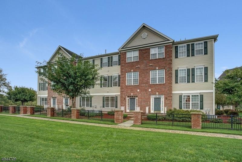 47 Liberty Way - Photo 1