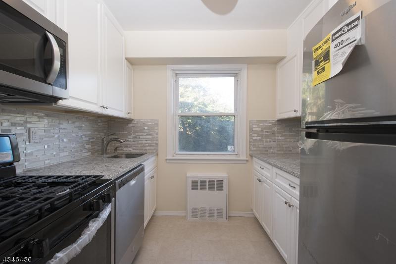 415 Claremont Ave C003a - Photo 1