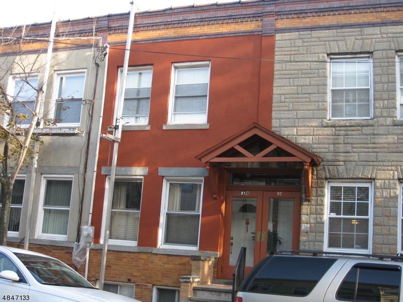 97 Napoleon Street - Photo 1