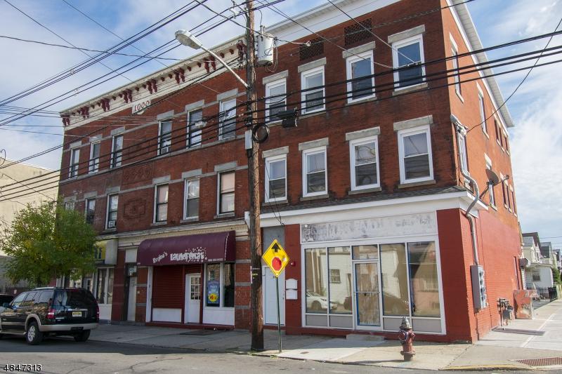 217 3RD ST - Photo 1