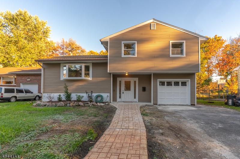 455 W 6Th Ave - Photo 1