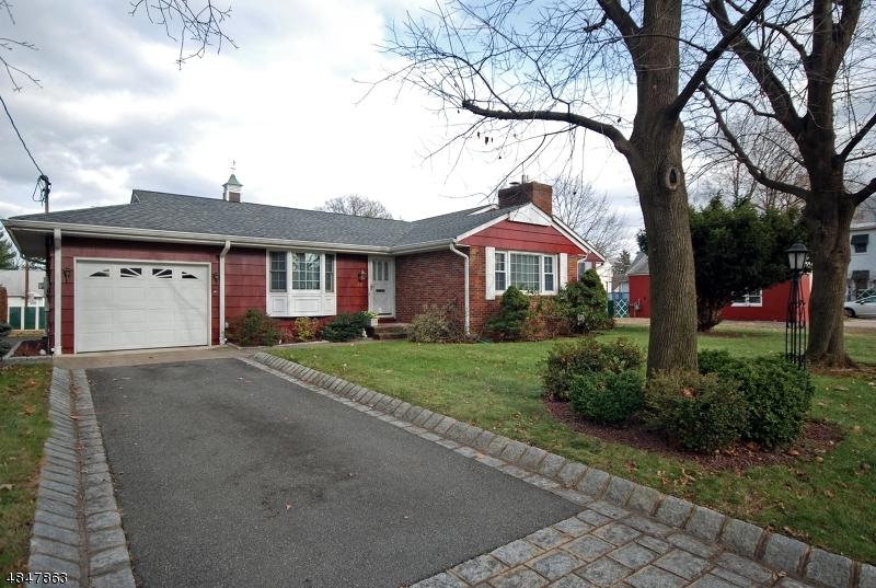20 Jackson St - Photo 1