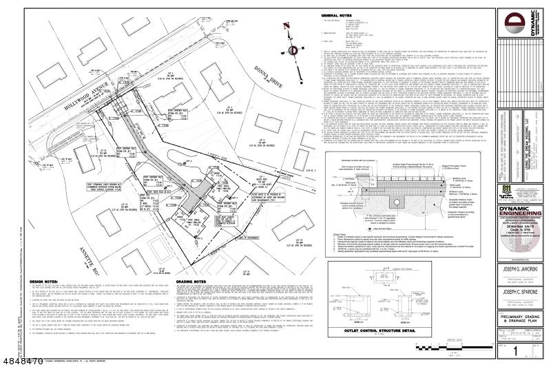 250 Hollywood Ave - Photo 1