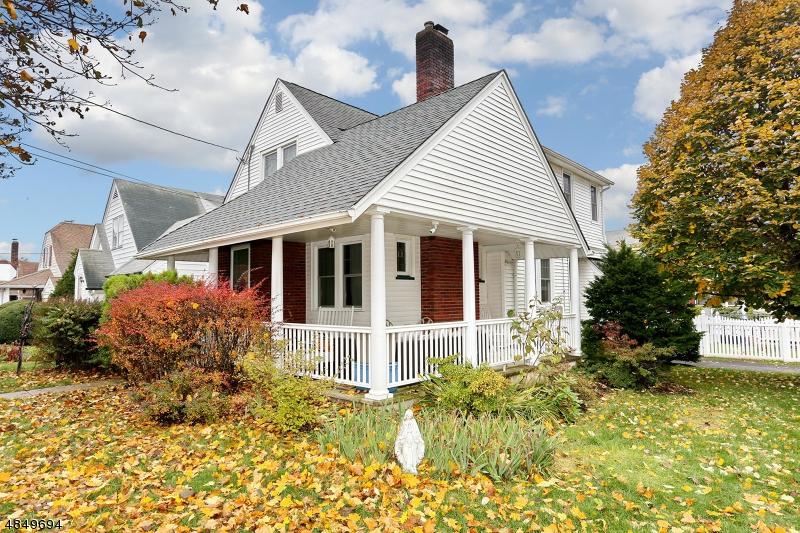 282 Washington Ave - Photo 1