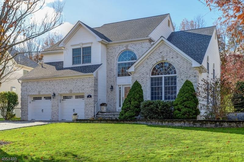 30 Baybury Ct - Photo 1