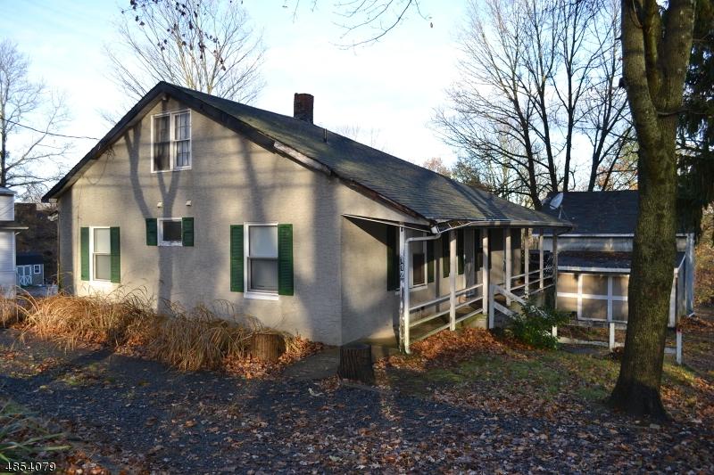 117 Mountain Ave - Photo 1