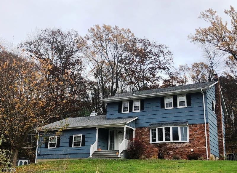12 Clover Rd - Photo 1
