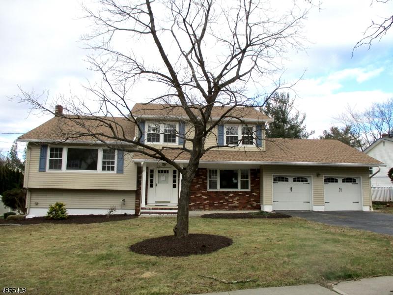 17 Petrie Ln - Photo 1