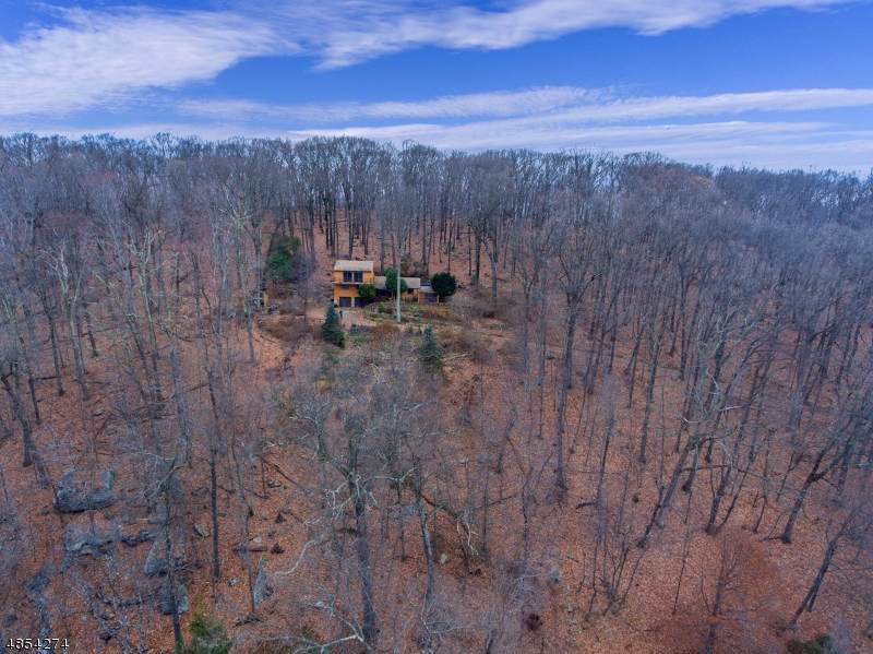 5 Wildwood Rd - Photo 1
