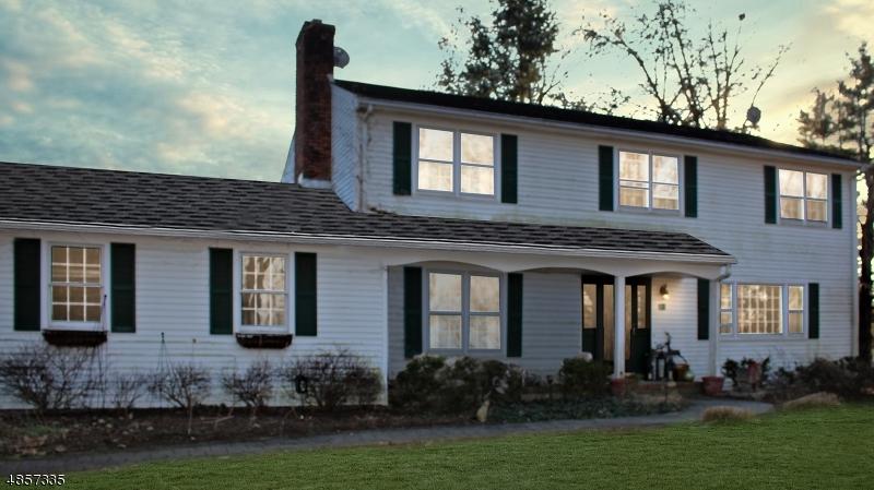 29 Hillcrest Rd - Photo 1