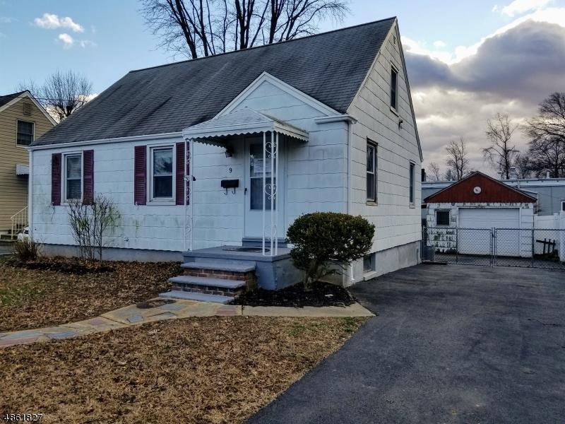 9 Terry Ln - Photo 1