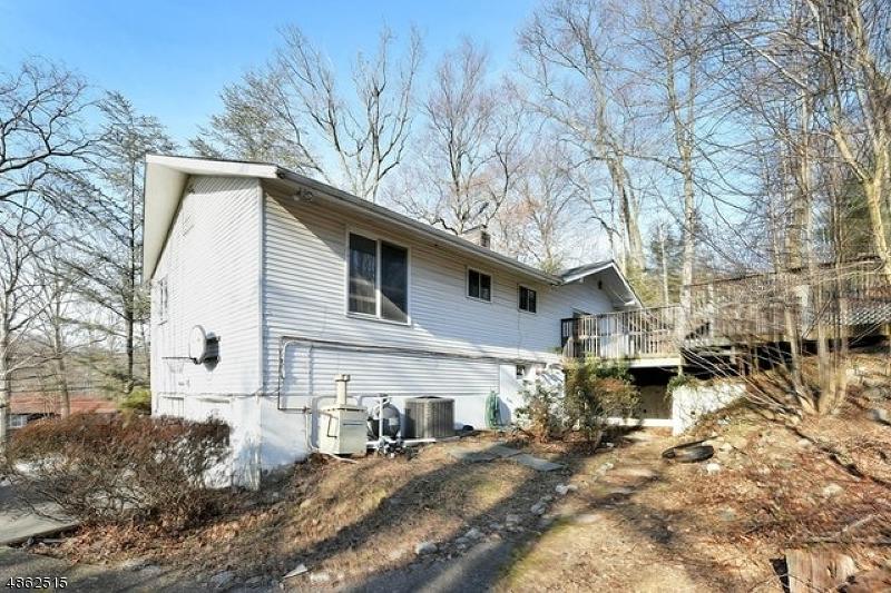 545 Dorchester Dr - Photo 1