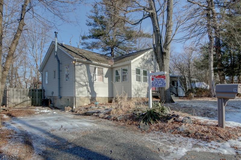 19 Audubon Rd - Photo 1