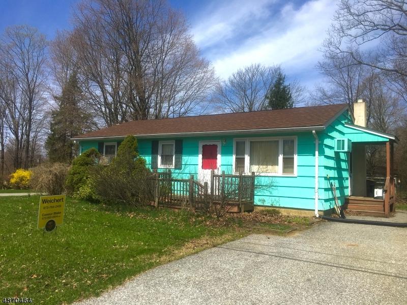 8 Lakeview Rd - Photo 1