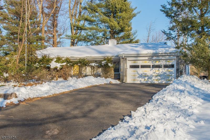 12 Orchard Dr - Photo 1