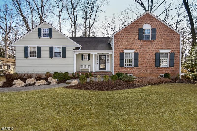 54 Silver Lake Dr - Photo 1