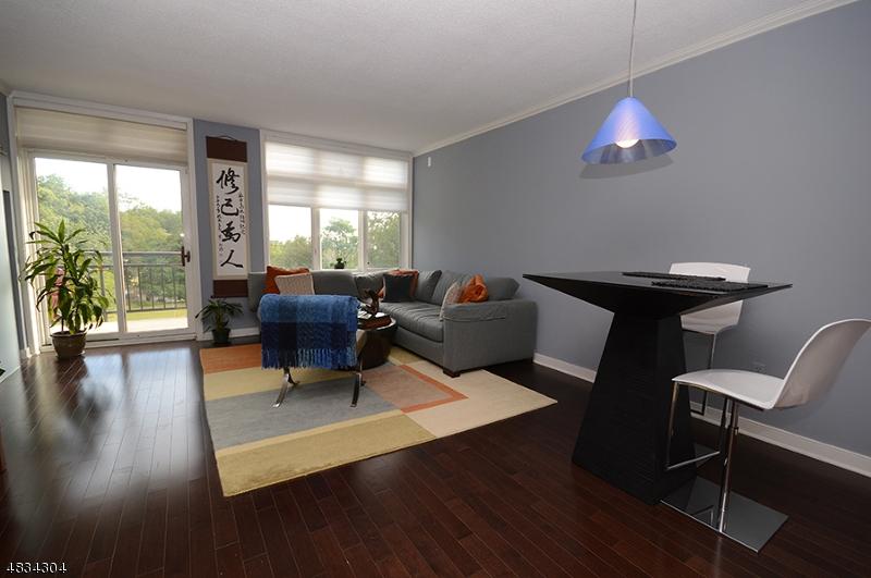 616 S Orange Ave, 4J - Photo 1