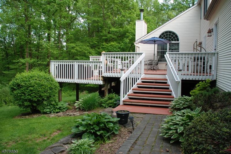 28 Gravel Hill Rd - Photo 1