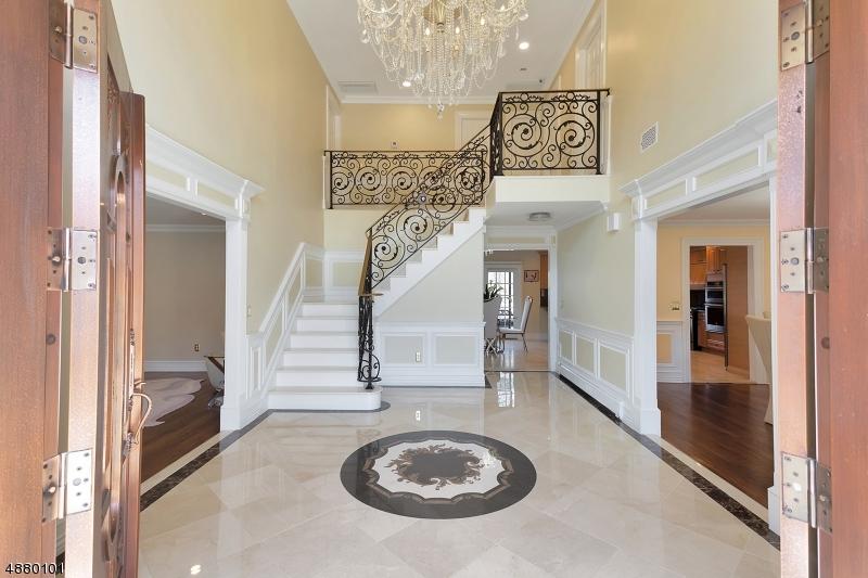 16 Doremus Dr - Photo 1