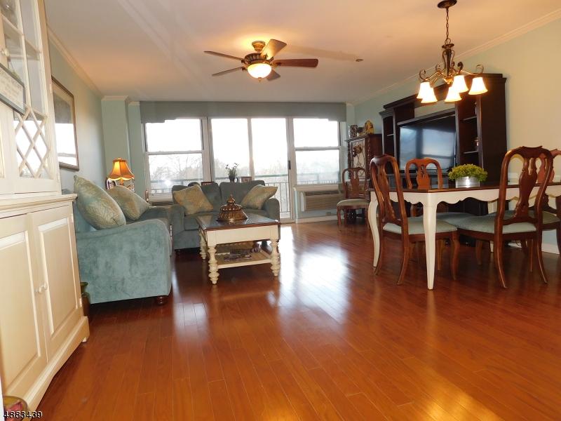 300 Main St Unit 511 - Photo 1