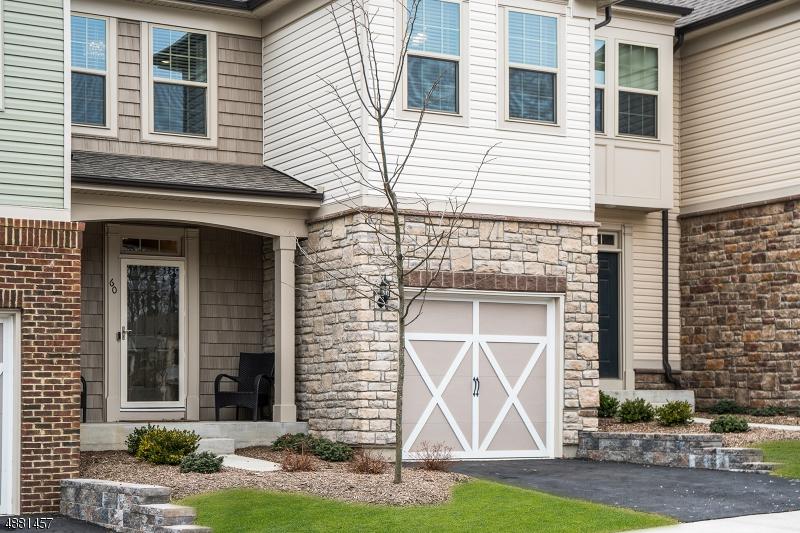 60 Albert Ct - Photo 1