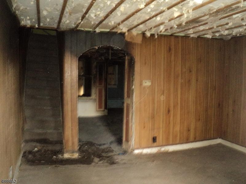 71 Coit St - Photo 1