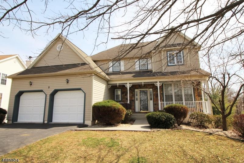 2 Jade Ln - Photo 1