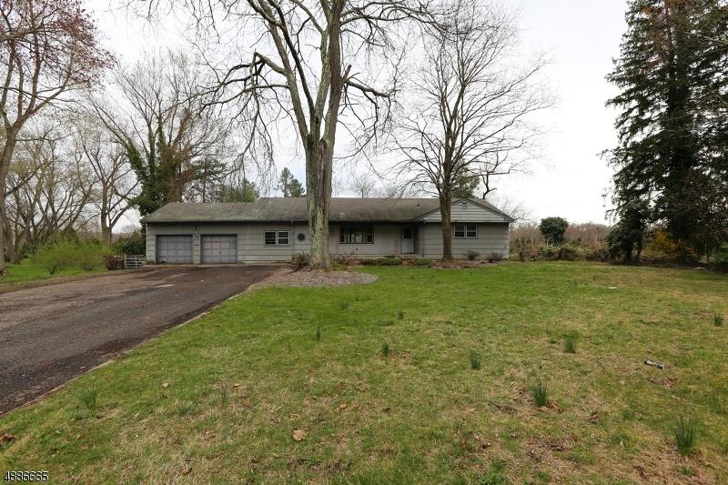 198 Fresh Ponds Rd - Photo 1