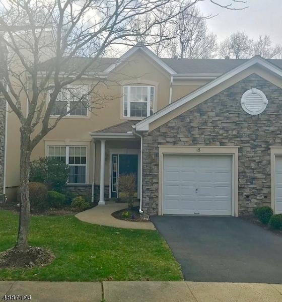 15 Ebersohl Cir - Photo 1
