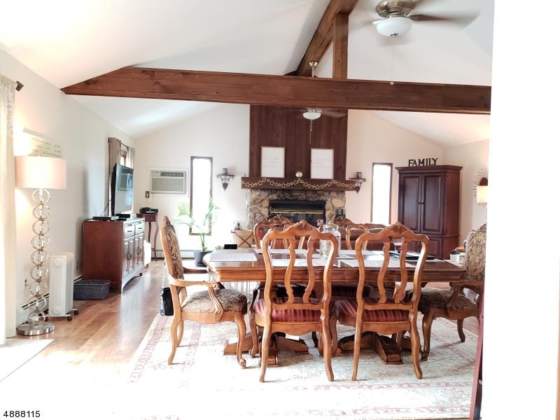 192 Oldham Rd - Photo 1