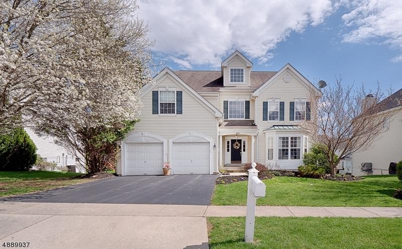 357 Stonehenge Dr - Photo 1