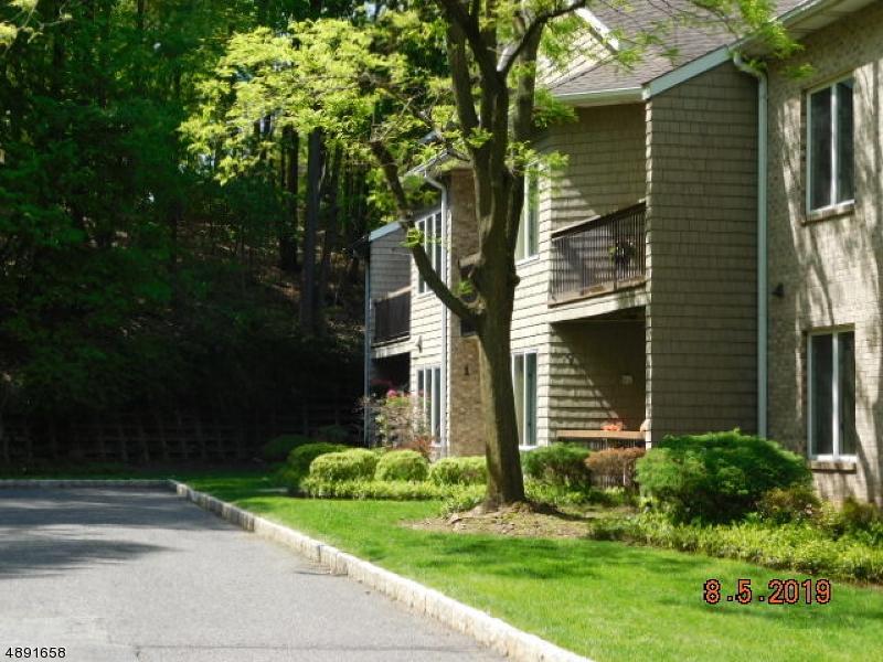 1 Parkside Ter Unit 1D - Photo 1